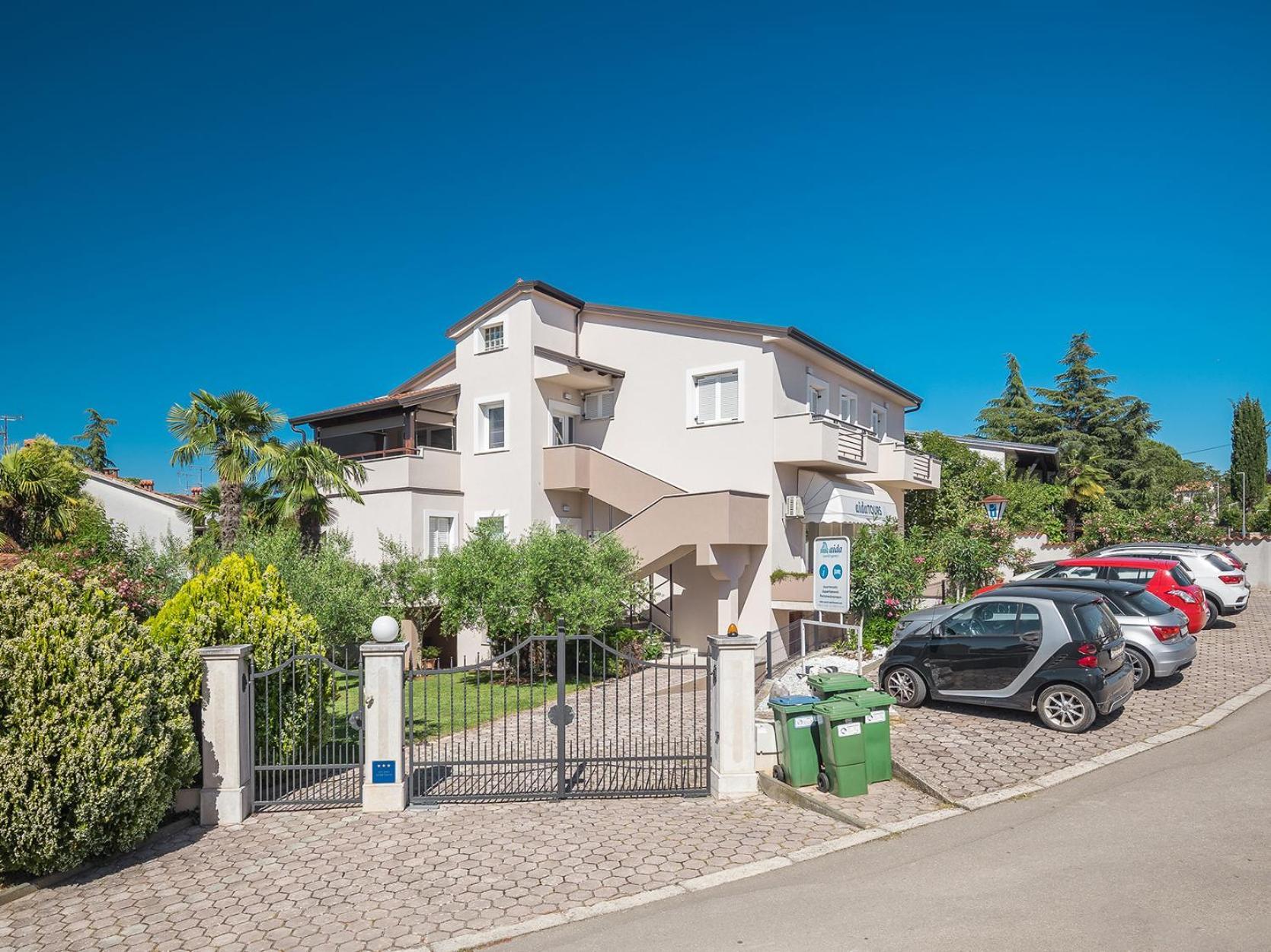 Spadici Luna Poreč Exterior foto